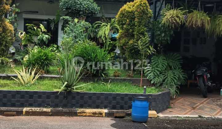 Rumah Mewah Dan Megah. Rumah Mewah Dan Megah.