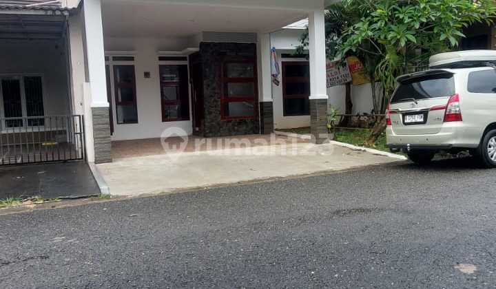 Rumah Cantik 2 Lantai Rumah Cantik 2 Lantai