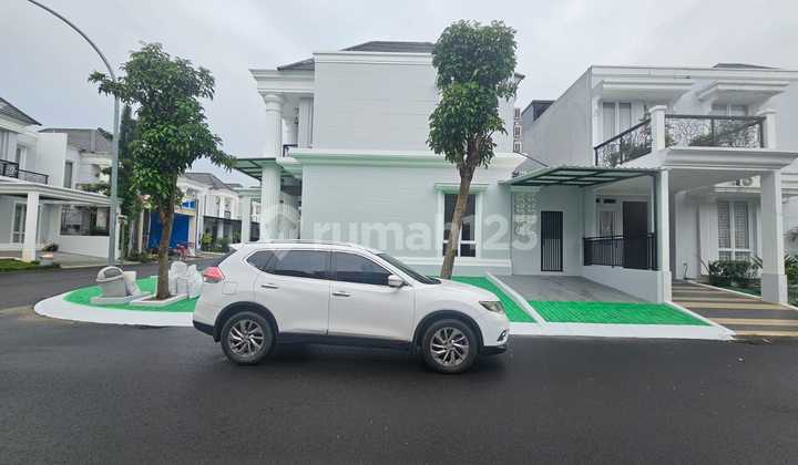 Rumah Sewa Non Furnished Mewah 3 Carport