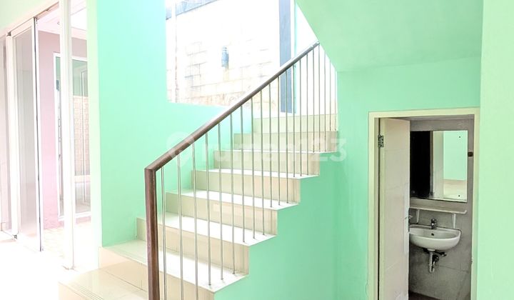 Rumah Besar Citra Gran Cibubur Kamar Tidur 5 Kamar  2