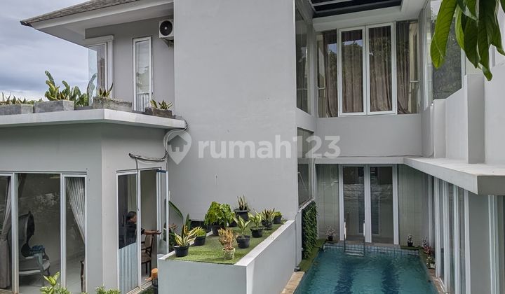 Rumah Mewah Citra Gran Cibubur Hadap Timur Swimming Pool Rumah Mewah Citra Gran Cibubur Hadap Timur Swimming Pool