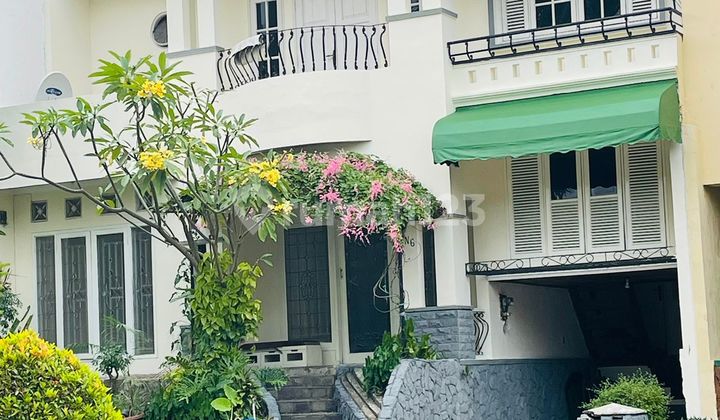 House for Sale in Puri Sriwedari House for Sale in Puri Sriwedari