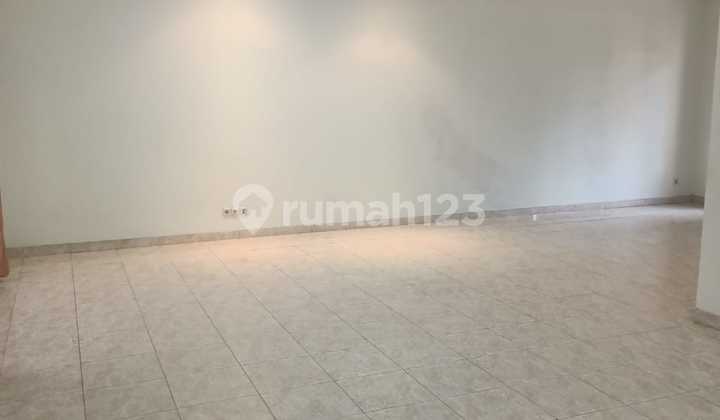 House for Sale in Raffles Hills 1.9 M 2