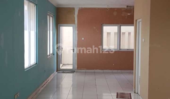 Affordable Shop House in Citra Gran Cibubur with Hook Position 2