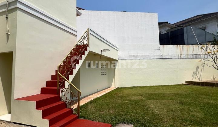 Legenda Wisata Rumah Mewah SHM