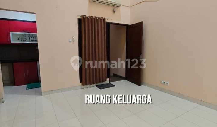 Sewa Rumah di Raffless Hills Cibubur 2