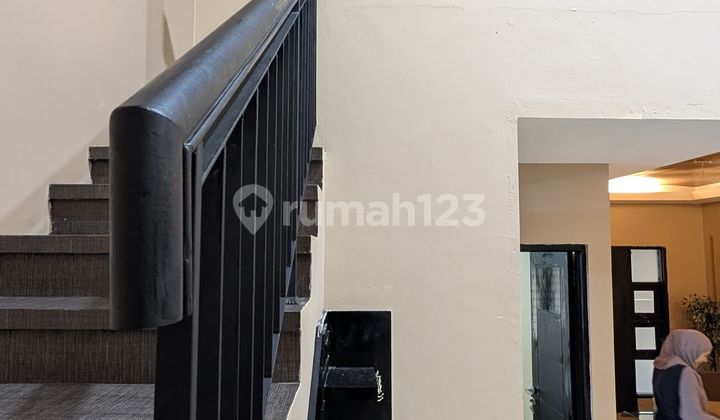 Sewa Rumah di Raffles Hills Cibubur Full Furnished