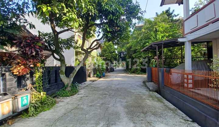 For Sale Move-in Ready House Price Reduced!! in Mengger Batununggal Area, Bandung City 2
