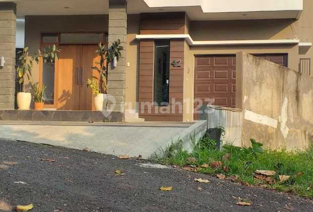Dijual Rumah Villa Full Furnised di Dago Resort Kota Bandung 2