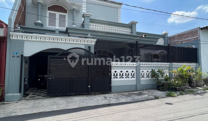 2-Story House Ready to Occupancy, Strategic Location on Kandangan Gunung Street, West Surabaya 2-Story House Ready to Occupancy, Strategic Location on Kandangan Gunung Street, West Surabaya