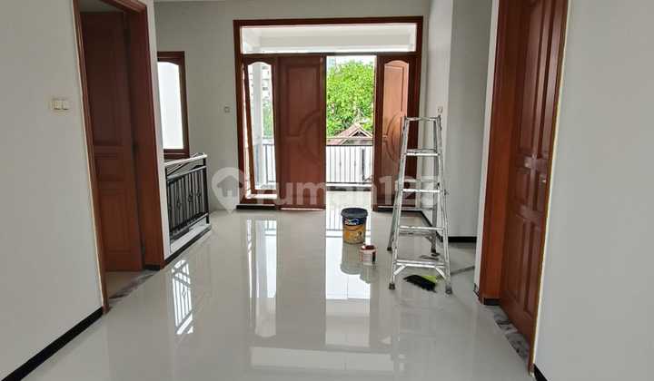 Ready-to-Occupy House in a Strategic Location in the Jnzgd Area 2