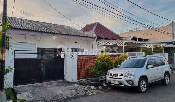 Single-Story Ready-to-Live House in Sukomanunggal Jaya Area 2