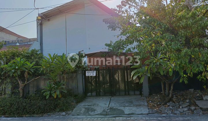 Ready-to-Occupy Hook House in a Strategic Location at Simo Langit 2