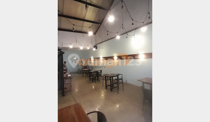 For Rent 2-Story Shop House in Strategic Location at Cibubur Tourism City 2