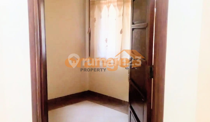 Di Jual Rumah 1 1/4 Lantai Rapih Siap Huni di Citra Grand Cibubur 2