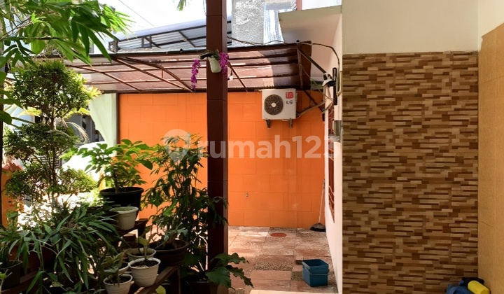 For Sale Cheap House Strategic Location Near Makasar Sub-District, East Jakarta 2