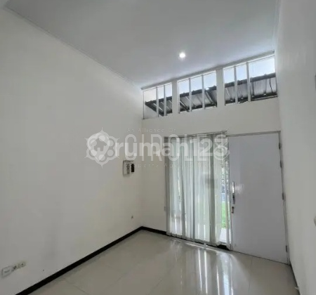 Jual Rumah Semi Furnish Siap Huni Taman Kopo Indah V Bandung