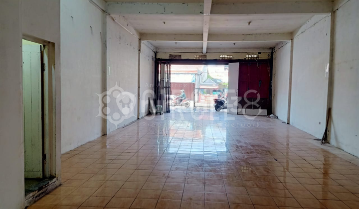 Strategic Ready-to-Occupy Shop House for Rent in Sukamenak, South Bandung 2