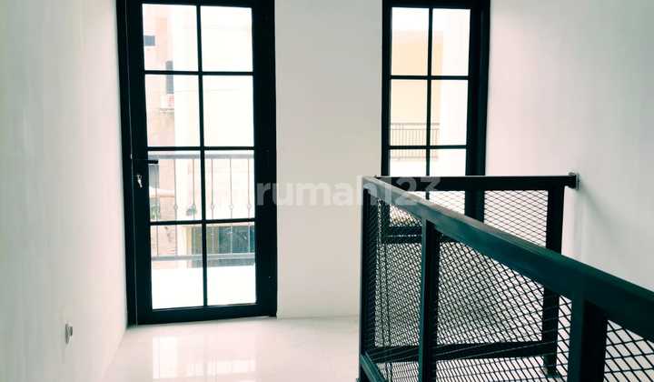 Rumah Dijual di Beji Depok Dekat Tol Lokasi Strategis Siap Huni 9