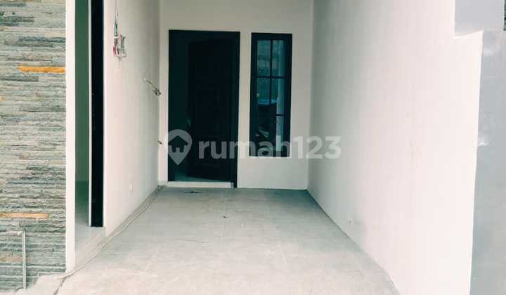 Rumah Dijual di Beji Depok Dekat Tol Lokasi Strategis Siap Huni 10