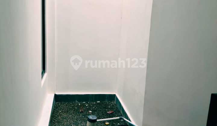 Rumah Dijual di Beji Depok Dekat Tol Lokasi Strategis Siap Huni 7