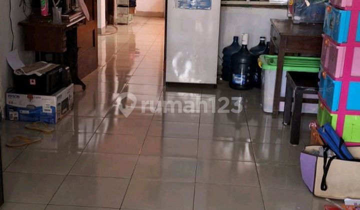 Rumah Tua Dekat Area Tambora Jembatan Lima Jakarta Barat 2