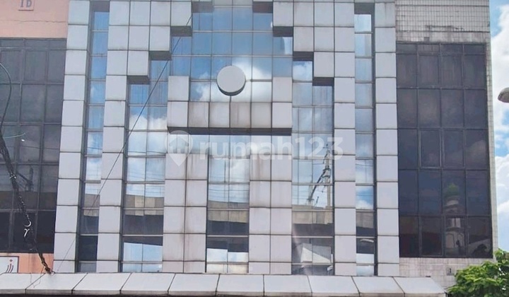 Gedung Kantor 5 Lantai di Fatmawat Jakarta Selatan Lokasi Premium