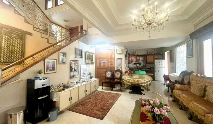 Rumah Mewah Sektor 1 Bintaro, Jakarta Selatan 2