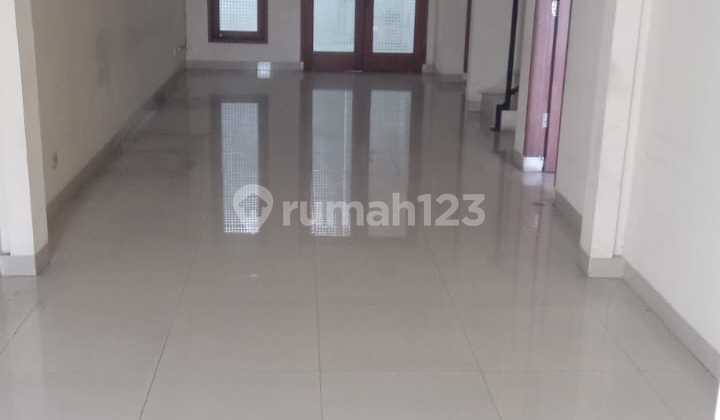 Rumah 2 Lantai - Bendungan Hilir Jakarta Pusat 2
