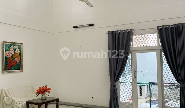 Rumah Hook Luas 370 M² Cinere Estate, One Gate, SHM 2