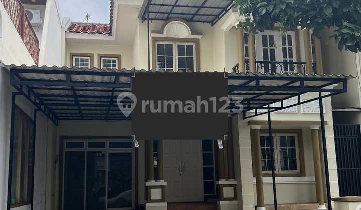 House 5 Minutes to Mall in Cibubur Tourism City