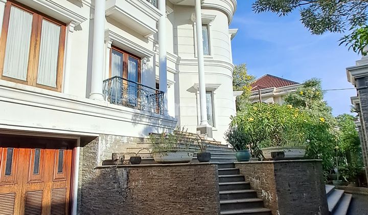 Sell Luxury House in Premium Location at a Very Attractive Price, Permata Gadung Villa, North Jakarta
