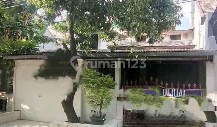 Jual Cepat Rumah di Kelapa Gading Lokasi Strategis, Fasilitas Lengkap, dan Lingkungan Tenang. Dapatkan Harga Terbaik! Hubungi Kami untuk Info Lebih Lanjut!