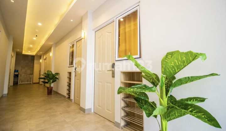 Own a Premium and Strategic Boarding House Near the City Center in Mangga Besar, Jakarta Barat 1