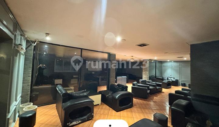 Strategic &amp; Tidy Minibuilding for Rent in Kramatjati, East Jakarta 2