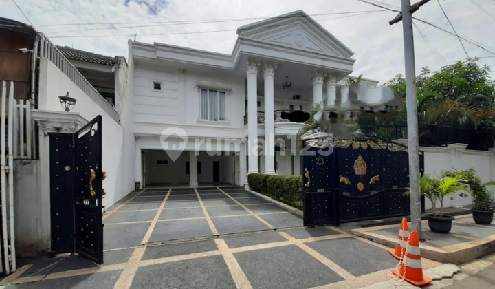 Miliki Hunia Lokasi Premium Sangat Bagus untuk Tinggal atau Usaha di Tebet Timur Jakarta Selatan