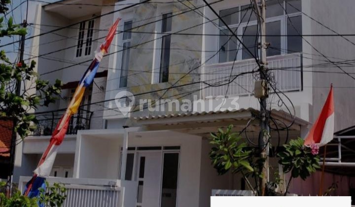 Dijual Cepat Rumah Minimalis Cantik di Tebet Timur Jakarta Selatan