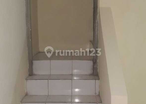 Sewa Ruko Strategis 2 Lantai di Pluit Jakarta Utara