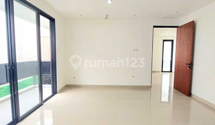 For Sale Beautiful House with Swimming Pool SHM Ready to Occupy in Bintaro Tangerang 2