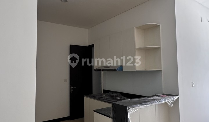 Rumah Brand New 3 Lantai (9X16) di Hiera Welton Bsd City 2