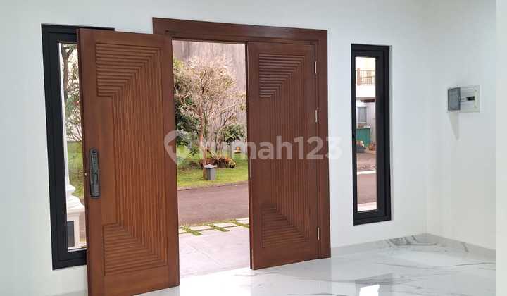 Turun Harga Best Deal Rumah Bangunan Baru Posisi Hoek Badan (2 Lantai) The Icon - Bsd City 2