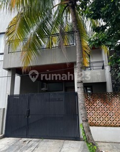 Disewakan Rumah Brand New Melati Mas (3Kt) di Serpong Tangerang Disewakan Rumah Brand New Melati Mas (3Kt) di Serpong Tangerang