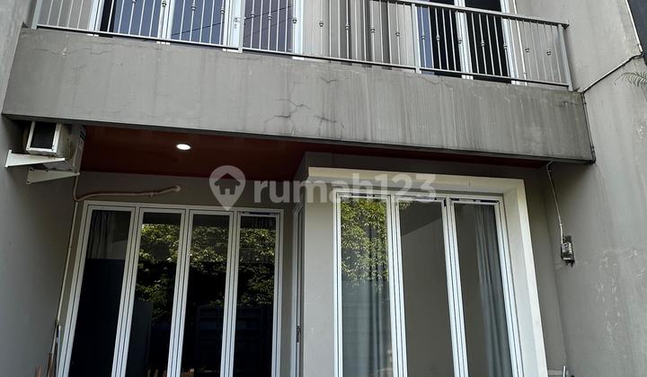 Dijual Rumah Siap Huni (6x20) di Villa Melati Mas, Tangerang Selatan 