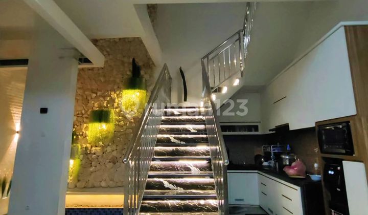 Dijual Murah Rumah Mewah Beserta Isinya Full Furnished, Elektronik, Furniture Dijual Murah Rumah Mewah Beserta Isinya Full Furnished, Elektronik, Furniture