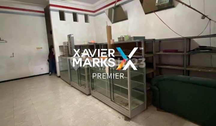 Affordable Strategic Shop House for Rent 2