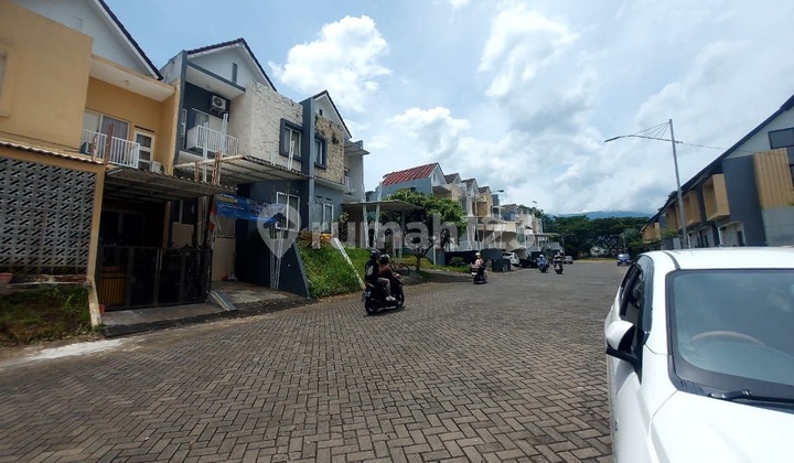 Sell Fully Furnished House Tidar Malang 2