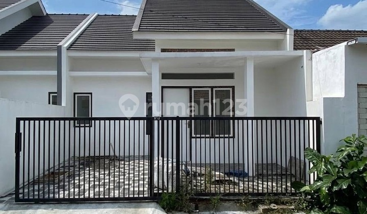 For Sale: Move-in Ready House in Sawojajar
