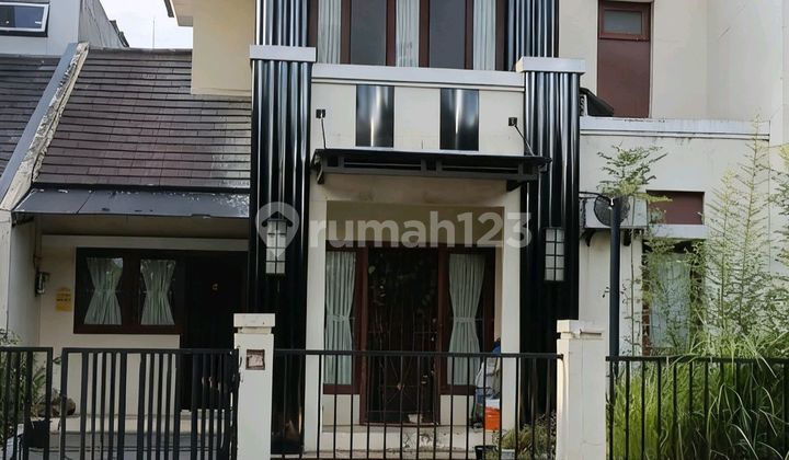 Dijual Rumah Komersial Grand Wisata || bisa untuk Usaha dan Kantor