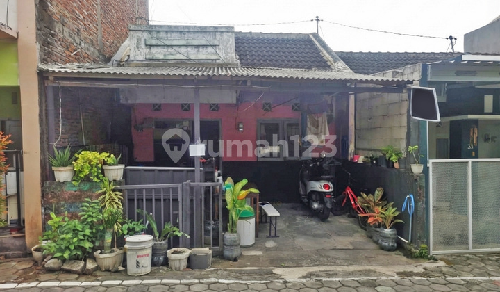 Rumah Minimalis di Graha Jangli Permai 1
