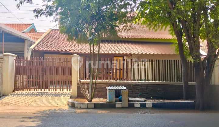 Rumah Shm Luas Tepi Jalan Di Rungkut Asri Tengah Rumah Shm Luas Tepi Jalan Di Rungkut Asri Tengah